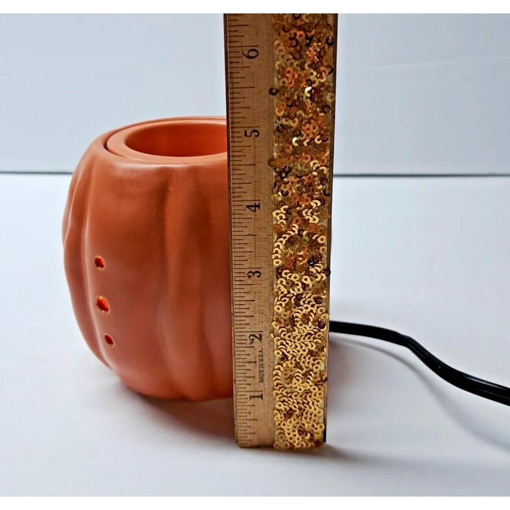 Pumpkin Shaped Illuminated Wax Tart Warmer Fall Autumn Home Décor Pre-owned